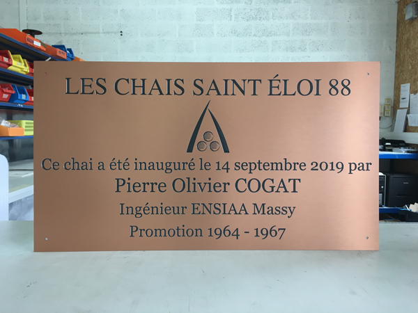 ▻ Plaque gravée, Gravure sur métal