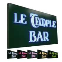 Caisson lumineux avec le texte "Le Temple Bar" en lettres en relief de 23mm et avec des leds RVB qui changent la couleur du texte.